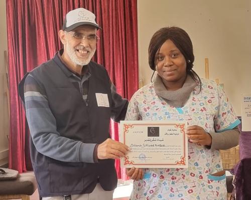 قافلة طبية متعددة التخصصات -  توزيع الشواهد التقديرية