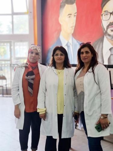 قافلة طبية متعددة التخصصات مع توزيع النظارات بالمجان